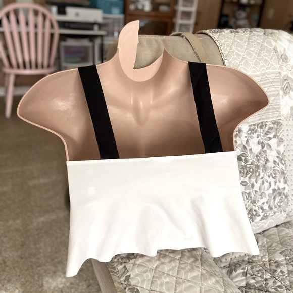 Black and white zara top - Picture 3 of 3